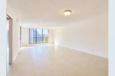 5250 Woodland Lakes Drive #130, Palm Beach Gardens, FL 33418 - Photo 6