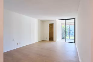 5250 Woodland Lakes Dr, Palm Beach Gardens, FL 33418 - Photo 12