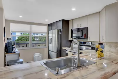 2504 Antigua Terrace #B3, Pompano Beach, FL 33066 - Photo 4