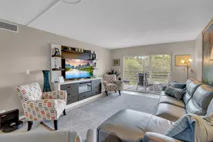 2504 Antigua Terrace, Pompano Beach, FL 33066 - Photo 2