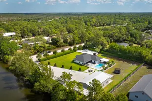 16966 91st Pl N, The Acreage, FL 33470 - Photo 4