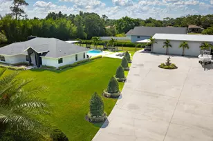16966 91st Pl N, The Acreage, FL 33470 - Photo 2