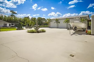 16966 91st Pl N, The Acreage, FL 33470 - Photo 42