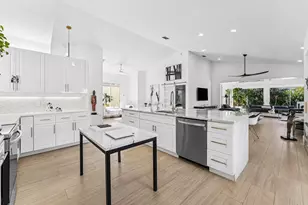 13853 Palm Grove Pl, Palm Beach Gardens, FL 33418 - Photo 8