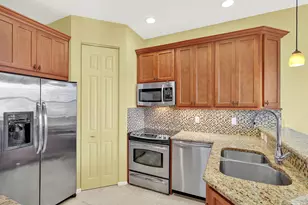 1002 Mariner Bay Blvd, Fort Pierce, FL 34949 - Photo 4