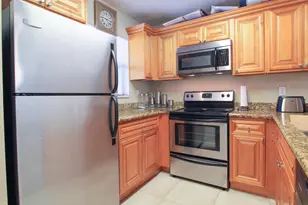 1441 Windorah Way, West Palm Beach, FL 33411 - Photo 4