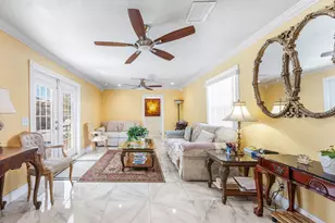 10290 Carmen Ln, Royal Palm Beach, FL 33411 - Photo 6