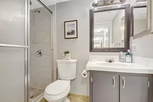 323 Pine Ridge Cir, Greenacres, FL 33463 - Photo 18