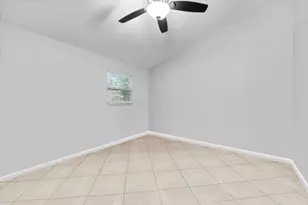 3593 Elizabeth St, Lake Worth Beach, FL 33461 - Photo 6