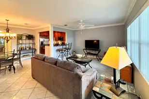 242 Coventry K, West Palm Beach, FL 33417 - Photo 2