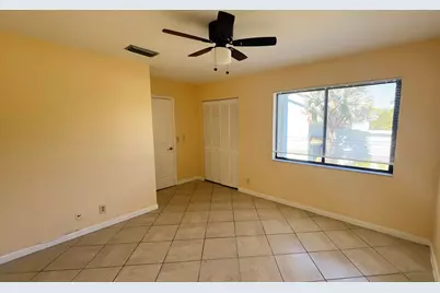 1581 Woodbridge Lakes Circle, West Palm Beach, FL 33406 - Photo 24