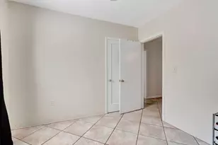 [Address not provided], West Palm Beach, FL 33405 - Photo 20