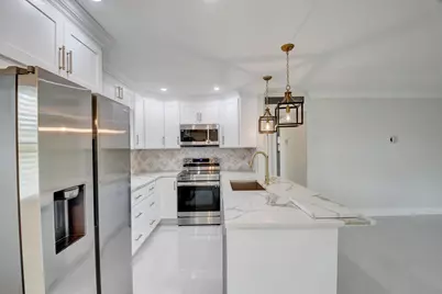 241 Seville K, Delray Beach, FL 33446 - Photo 2