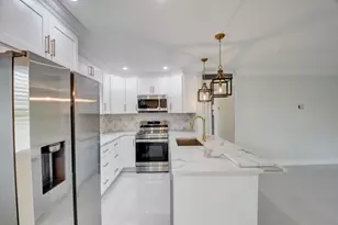 241 Seville K, Delray Beach, FL 33446 - Photo 2