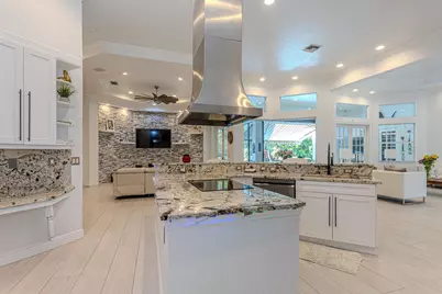 2695 Greenbriar Boulevard, Wellington, FL 33414 - Photo 10