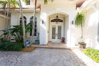 2695 Greenbriar Boulevard, Wellington, FL 33414 - Photo 4