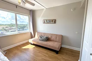 401 Golden Isles Dr, Hallandale Beach, FL 33009 - Photo 20