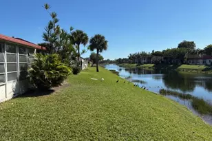 104 Lake Barbara Dr, West Palm Beach, FL 33411 - Photo 18