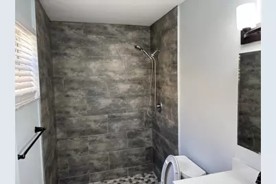 104 Lake Barbara Drive, West Palm Beach, FL 33411 - Photo 12