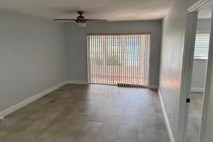 104 Lake Barbara Dr, West Palm Beach, FL 33411 - Photo 12