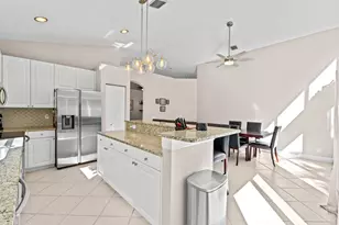 7616 Colony Palm Dr, Boynton Beach, FL 33436 - Photo 16