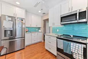 604 Hummingbird Ln, Delray Beach, FL 33445 - Photo 12