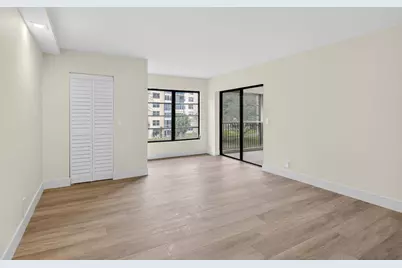 14475 Strathmore Lane #305, Delray Beach, FL 33446 - Photo 12