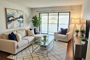 1109 Green Pine Blvd, West Palm Beach, FL 33409 - Photo 4