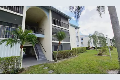 1109 Green Pine Boulevard #B2, West Palm Beach, FL 33409 - Photo 2