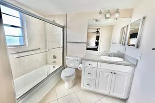 4001 Hythe A, Boca Raton, FL 33434 - Photo 10