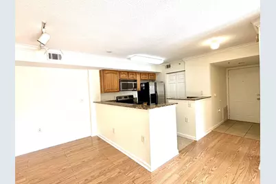 231 SW Palm Drive #103, Port Saint Lucie, FL 34986 - Photo 8