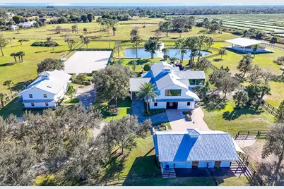 2541 SW Trailside Path, Stuart, FL 34997 - Photo 2