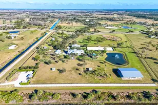 2541 SW Trailside Path, Stuart, FL 34997 - Photo 8