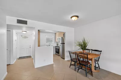 200 Waterway Drive S #104, Lantana, FL 33462 - Photo 6