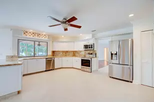 752 SW 36th Ave, Delray Beach, FL 33445 - Photo 12