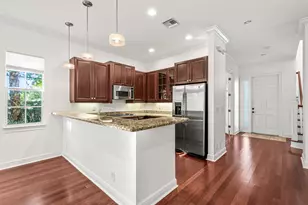 1063 E Heritage Club Cir, Delray Beach, FL 33483 - Photo 8