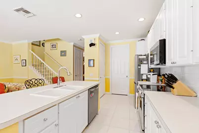 8418 Arima Lane, Wellington, FL 33414 - Photo 10