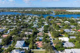 302 NW 17th St, Delray Beach, FL 33444 - Photo 6