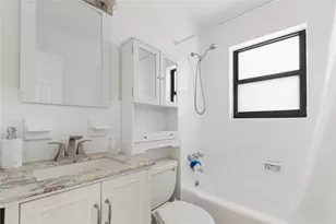 171 SE 31st Ave, Boynton Beach, FL 33435 - Photo 12