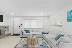 171 SE 31st Ave, Boynton Beach, FL 33435 - Photo 4