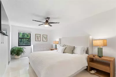 171 SE 31st Avenue, Boynton Beach, FL 33435 - Photo 10