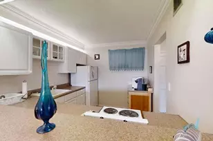 2616 Garden Dr N, Lake Worth, FL 33461 - Photo 6