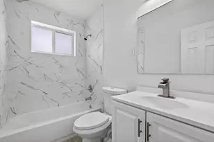 631 N 70th Ave, Hollywood, FL 33024 - Photo 18