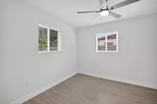 631 N 70th Ave, Hollywood, FL 33024 - Photo 14