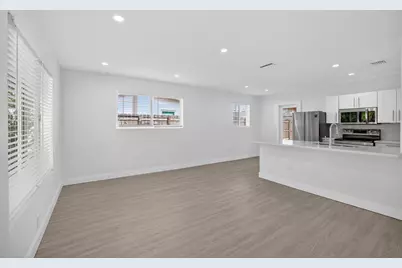 631 N 70th Avenue, Hollywood, FL 33024 - Photo 4