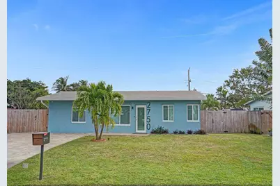 2750 NE 10th Avenue, Pompano Beach, FL 33064 - Photo 2