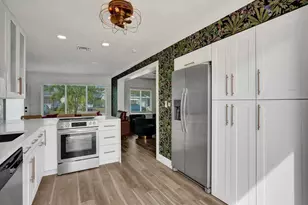 2750 NE 10th Ave, Pompano Beach, FL 33064 - Photo 8