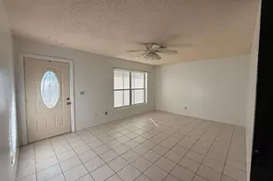 738 SW Ravenswood Ln, Port Saint Lucie, FL 34983 - Photo 6