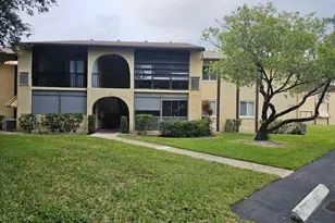 312 Pine Ridge Cir, Greenacres, FL 33463 - Photo 66