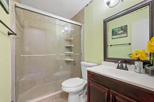 3809 Island Club Cir E, Lake Worth Beach, FL 33462 - Photo 18
